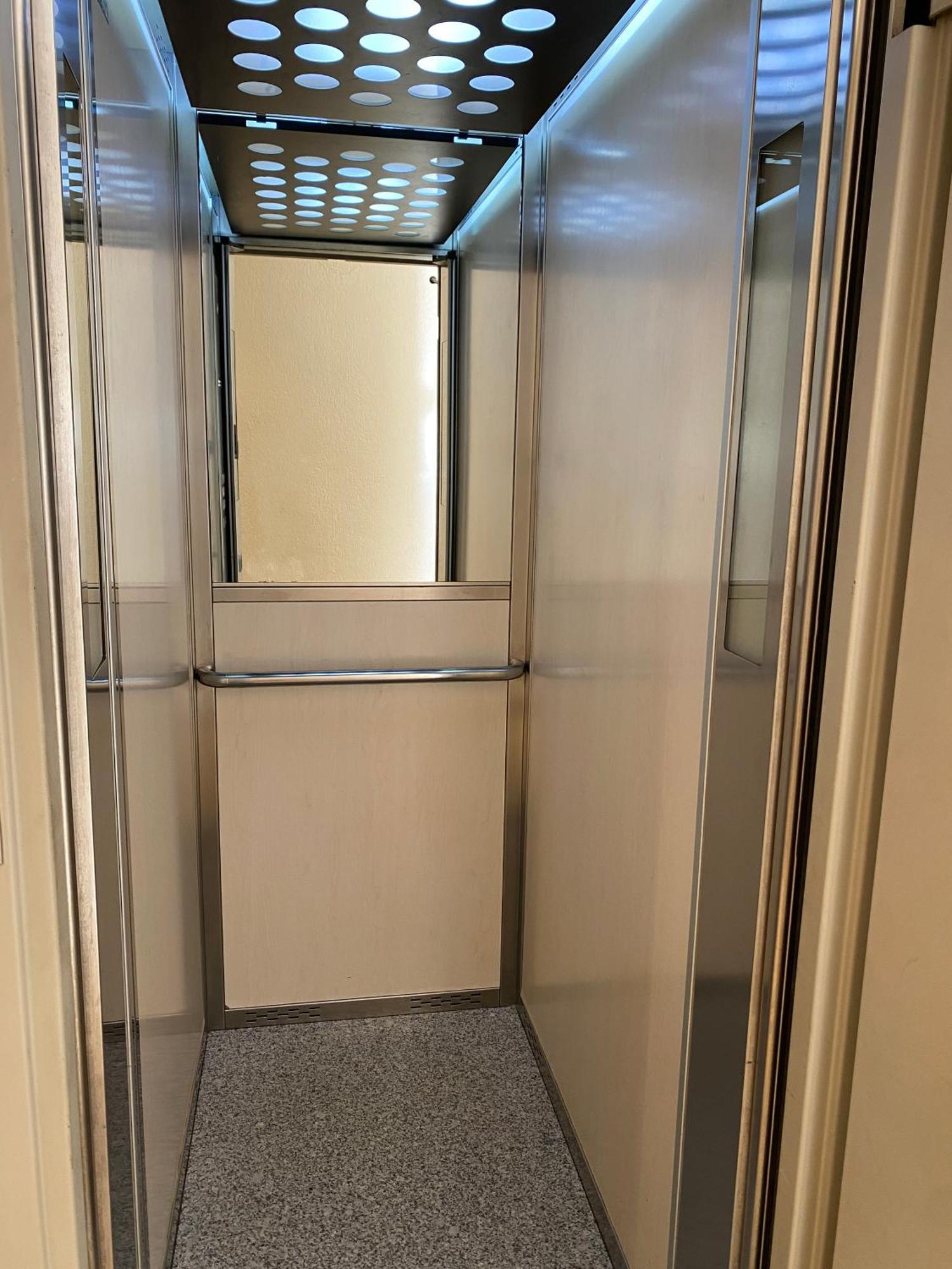 Comoda Habitacion Doble Cerca De Los Lugares Emblematicos De マドリード エクステリア 写真