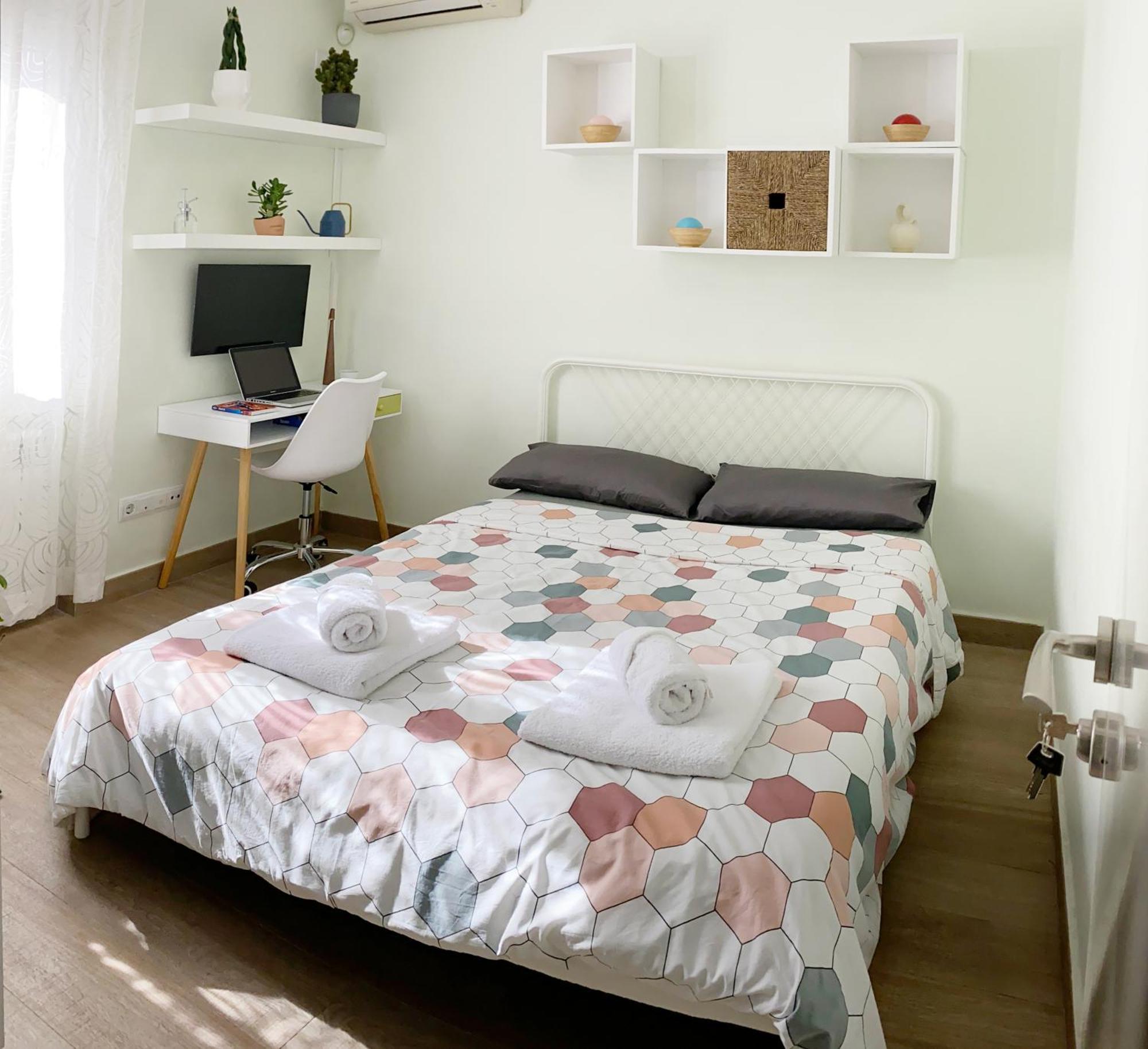 Comoda Habitacion Doble Cerca De Los Lugares Emblematicos De マドリード エクステリア 写真